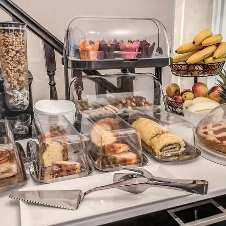 Opera Pinciana Bed & Breakfast 4*